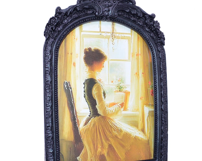 Baroque Gothic Picture Frame, 4x6 or 5x7 images, Hanging or Tabletop