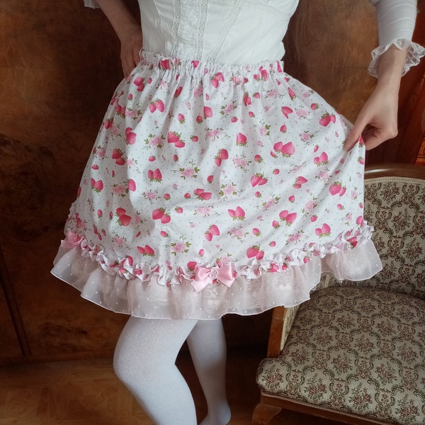 Lolita Strawberry Skirt V by Viviana Iris Pink Kawaii Jfashion Fairy Kei Sweet Lolita Country Lolita