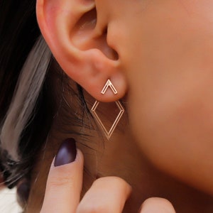14K Roségold Ohrjacke Rautenohrringe, geometrische Ohrringe, zierliche Paar Ohrringe, besondere Design-Ohrringe von NeckaceDreamWorld