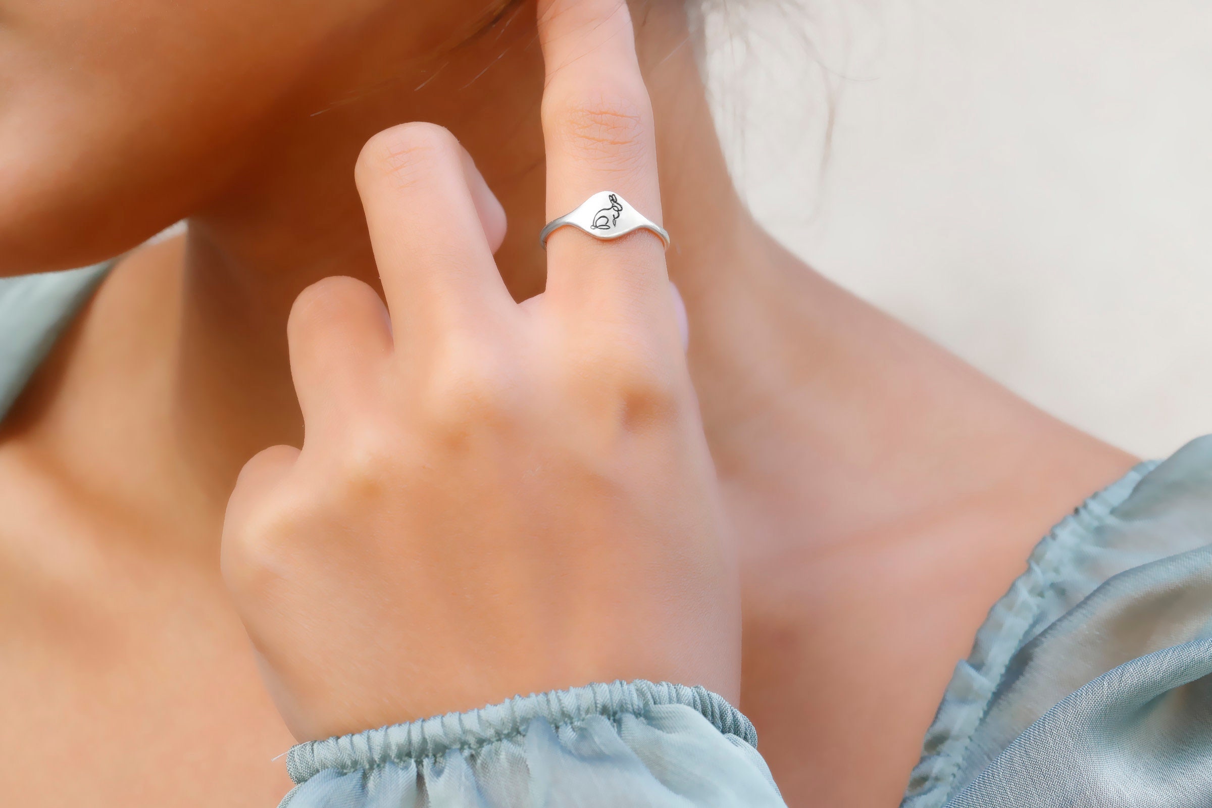 Animal Silhouette Signet Ring, Engraved Pet Ring, Meaningful Pet Owner Ring, Animal Jewelry, Animal Lover Gifts
