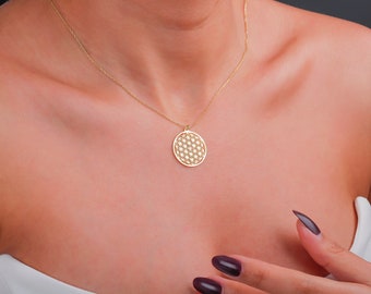 Flower of Life, Flower Of Life Necklace, Flower of Life Pendant, Flower of Life Pendant Gold, Flower Life, Life Flower, Gift for Her