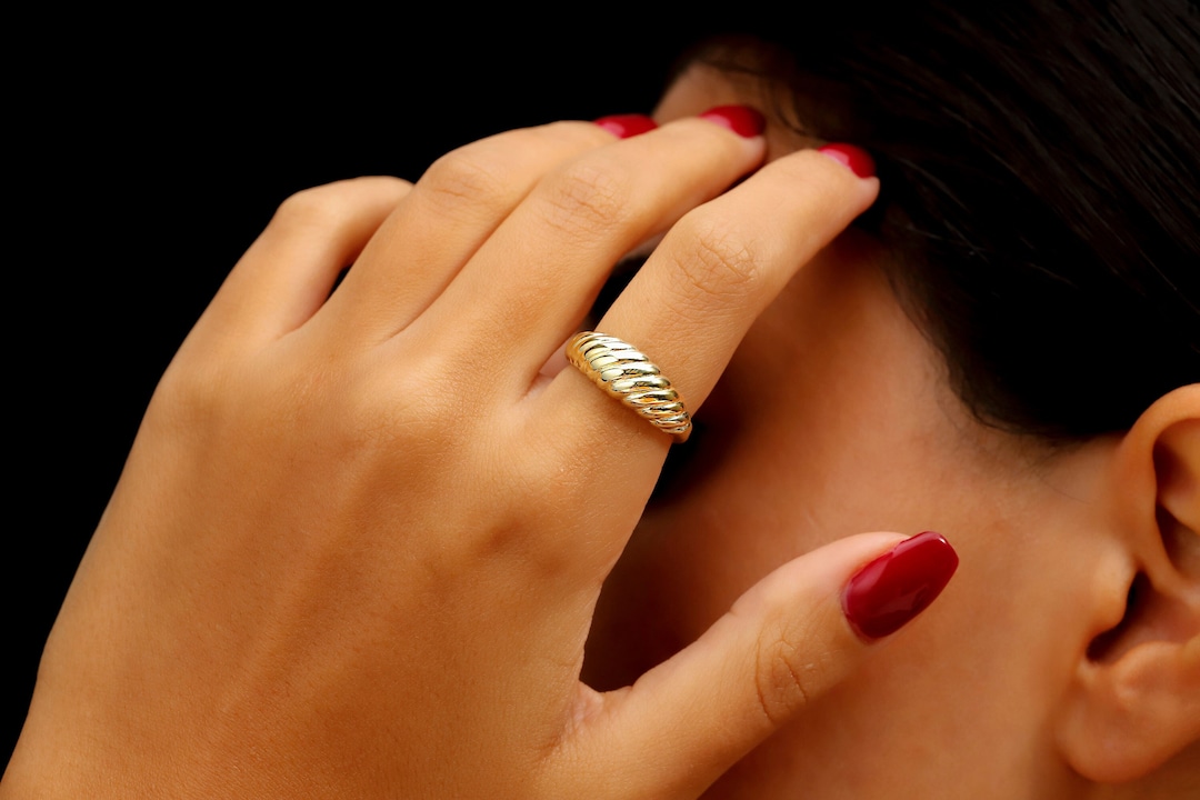【Shapes Studio】DOME CROISSANT BANDリング Dome Croissant Band Ring (2 styles) – Shapes Studio