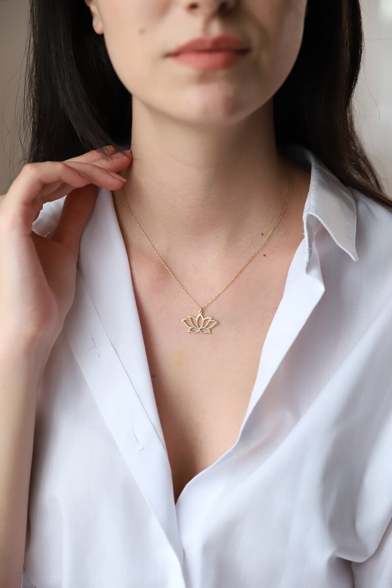 Dainty Lotus Flower Necklace Friendship 