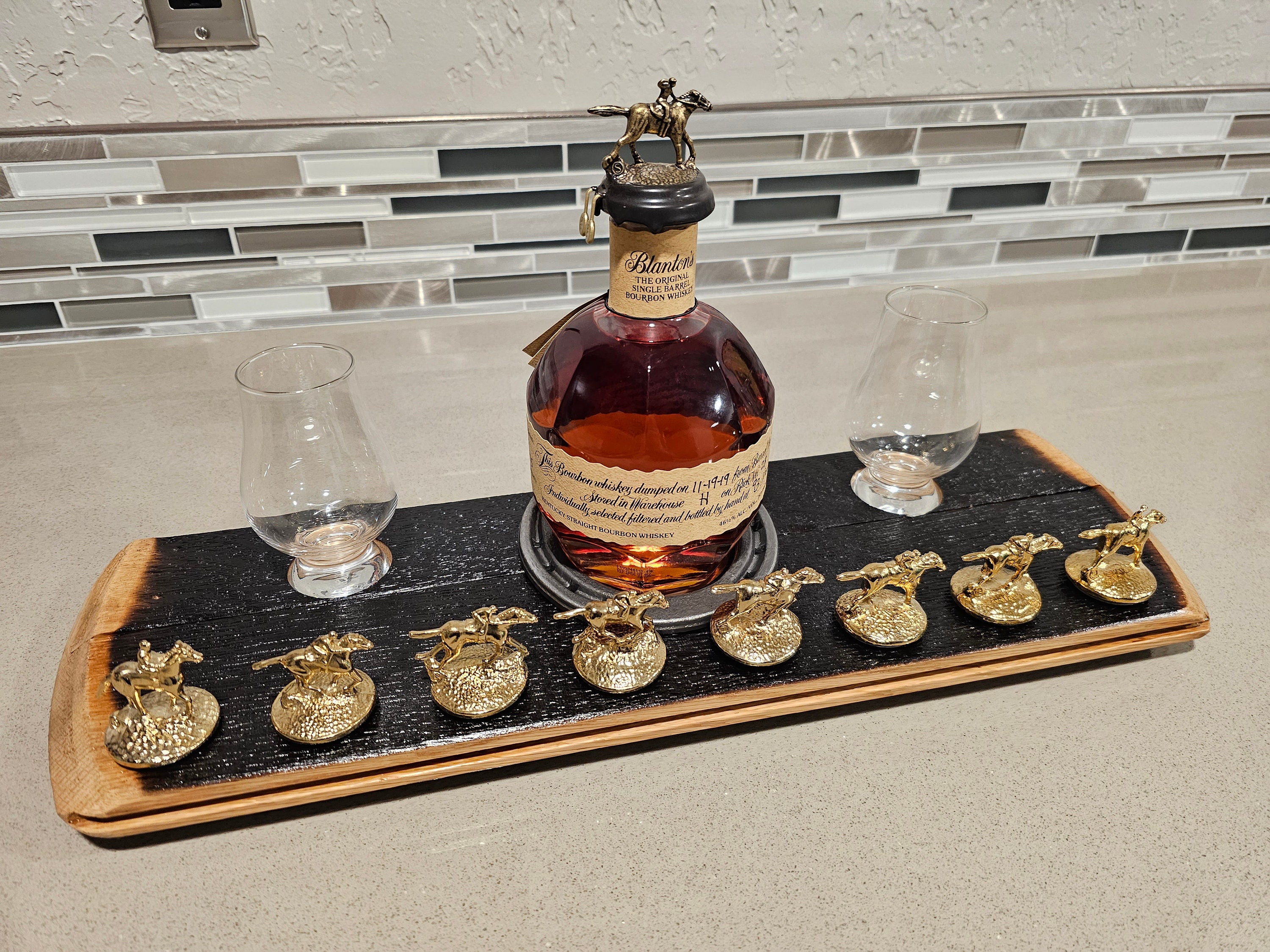 Blanton's display - Etsy 日本