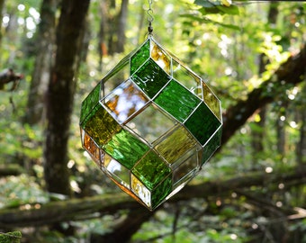 Pi Zome 8 - sun catcher - sacred geometry to hang - The soul of the forest