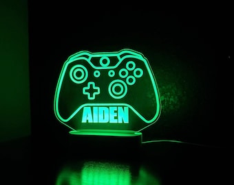 Personlig spelkontroll med LED-skylt för barnnamn - Perfekt för nattlampor, julklappar, födelsedagspresenter och barnpresenter