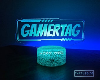 Ny futuristisk kantstil - Anpassad LED-lampa för spel - Massor av alternativ - Perfekt present till streamers, gamers, marskalkar och spelrum