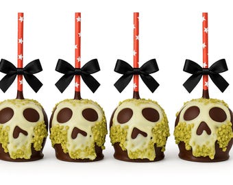 Pomme empoisonnée et pomme caramel - Grandma Smith avec chocolat au lait, crâne au wasabi au chocolat blanc et petits pois au wasabi, lot de 4 pommes empoisonnées au caramel