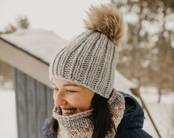 Gray Merino Wool Knit Hat with Faux Fur Pom Pom, Adult Chunky Knit Pom Pom Beanie, Ethically Sourced Eco-Friendly Wool Hat, Hand Knit Hat