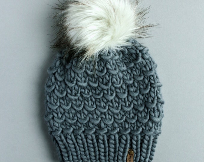 Blue Gray Peruvian Wool Knit Hat with Faux Fur Pom Pom, Women’s Chunky Knit Pom Pom Beanie, Ethically Sourced Wool Hat, Hand Knit Hat