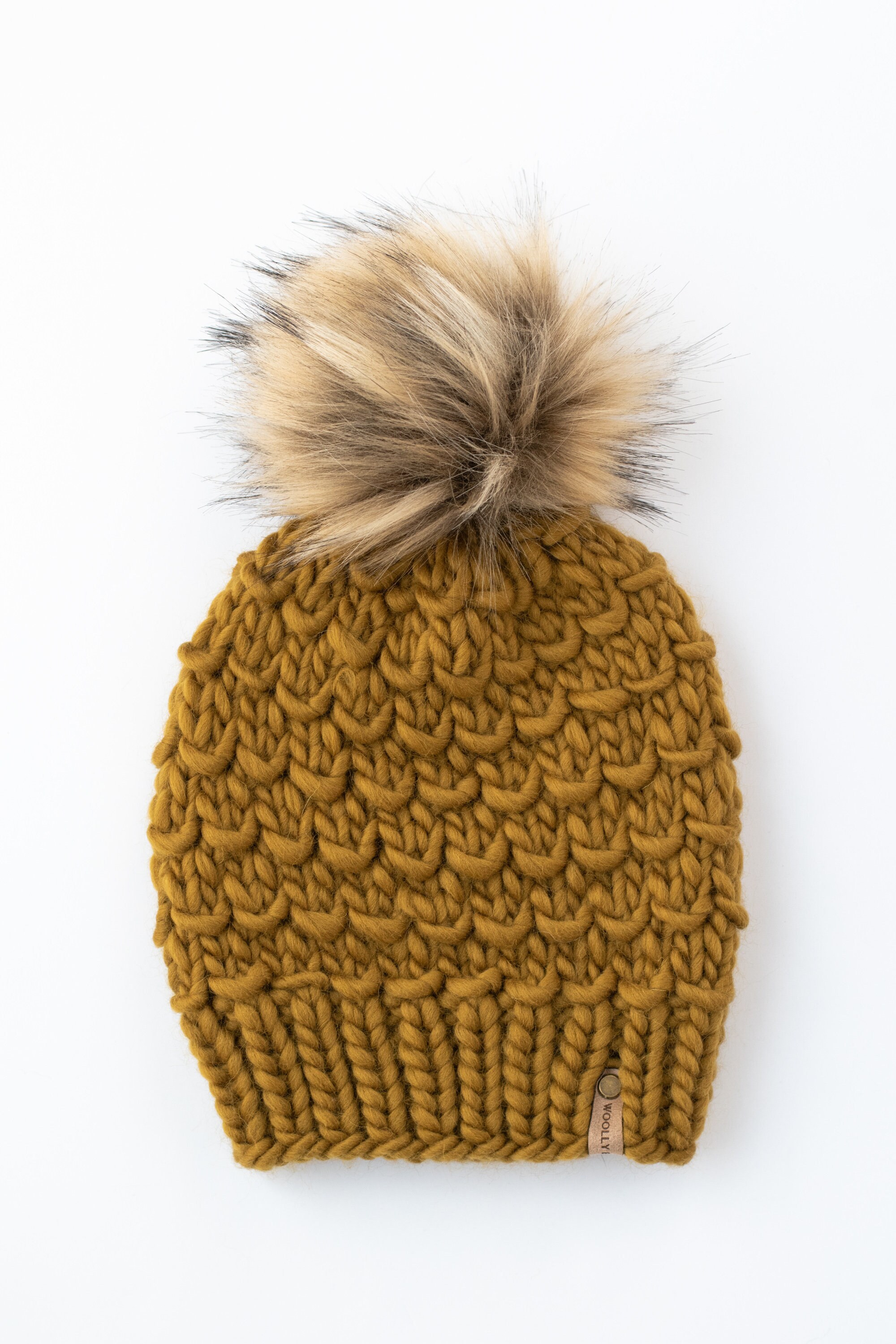 thin wooly hat