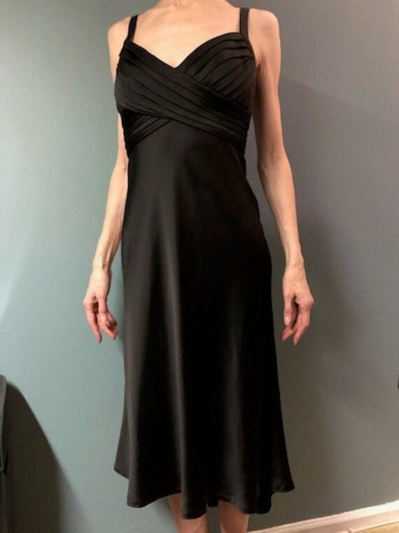 pre owned evening gowns