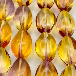 Large Czech Glass Chunky Oval Beads | Golden Topaz  | 25x12mm | Pack of Six (6) | Twisted Oval | Bohemian Artisan Jewellery Making Supplies