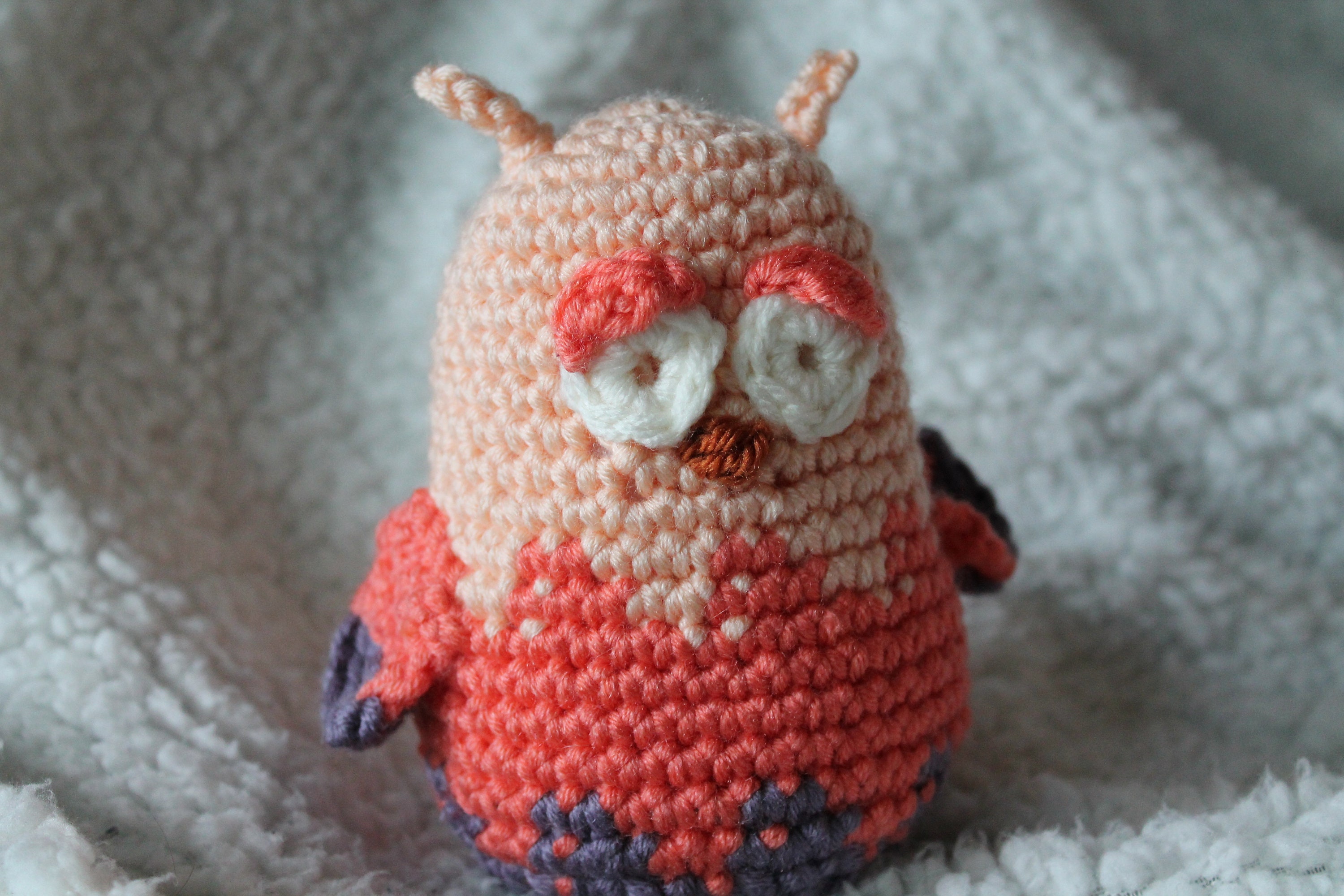 Sleepy Owl (Peach/Purple)