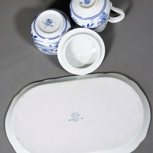 Milk JUG H 10,5 cm Hutschenreuther Maria Theresia Zwiebelmuster II choice Milk JUG H 10,5 cm Hutschenreuther Maria Theresia Zwiebelmuster II choice