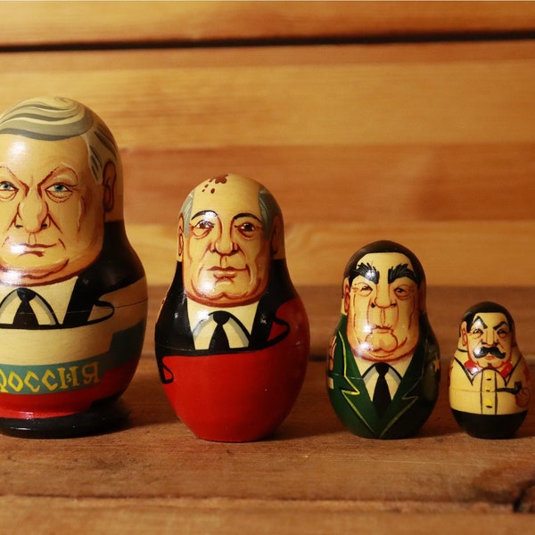 St. Petersburg Matroschka Babuschka russische Präsidenten made Russia 5 Dolls #W