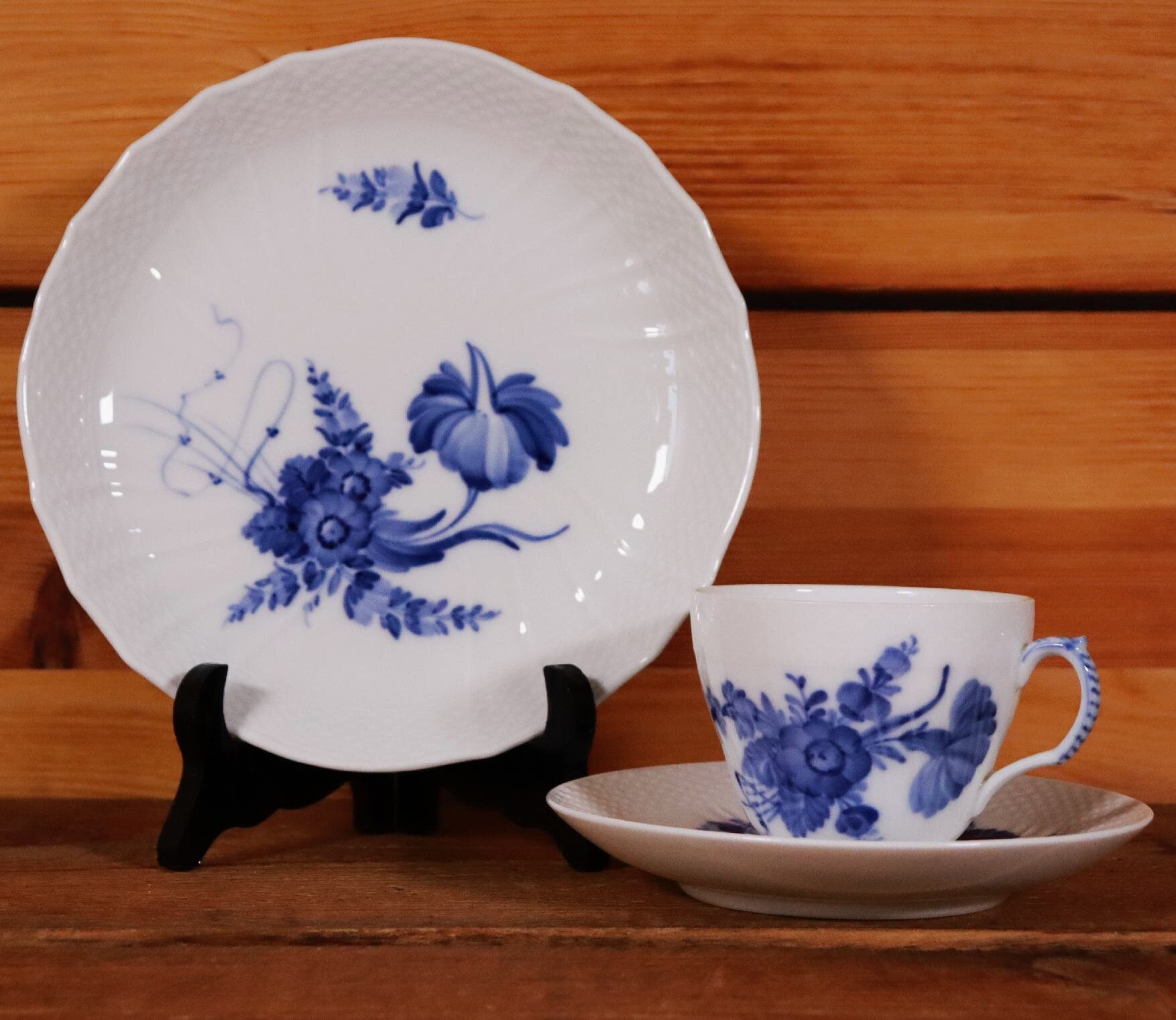 Royal Copenhagen Blue Flower Curved 3-piece Coffee Set 1820, 1870 