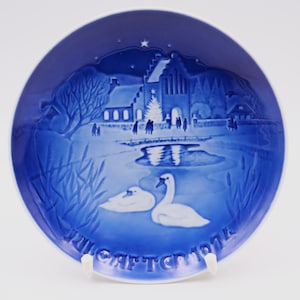 Bing & Grondahl Christmas plate 1974 Jule After / Copenhagen Christmas 1#H