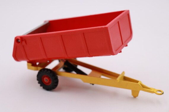 Corgi farm cheap toys