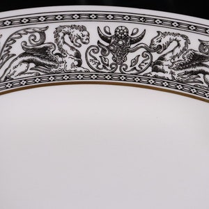 Wedgwood Bone China Florentine W4312 Black Side Dish Oval 28 cm Y2 image 5