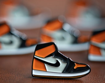 Nike Air Jordan 1 broche démail blanc | Etsy France