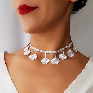 Lace Choker, Lace Fringe Choker, White Lace Choker, White Necklace, Lace Necklace, Bridal Necklace, Bridal Choker, Bridesmaid gift choker
