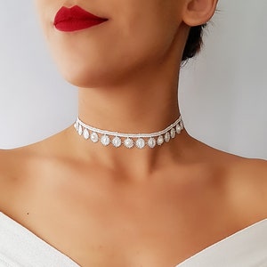 Lace Necklace, White lace choker necklace, White dainty choker, Bridesmaid choker, Lace boho choker, Bridesmaid gift, Gift for girlfriend