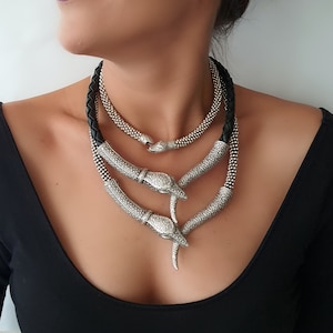 Silver snake bead necklace, Snake jewelry, Serpent choker necklace, Animal jewelry, Gothic jewelry, Statement necklace, Snake choker, Gifts