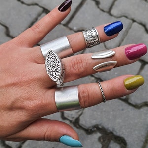 Chunky long ring Eide tube ring Silver cuff rings Statement edgy rings Midi rigs stacking knuckle rings Wide band ring Silver tube cuff ring
