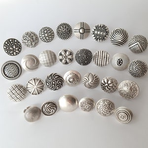 Adjustable big disc ring Silver disc rings Round silver rings Big rings Boho rings Bohemian jewelry Statement ring Bohomila style ring