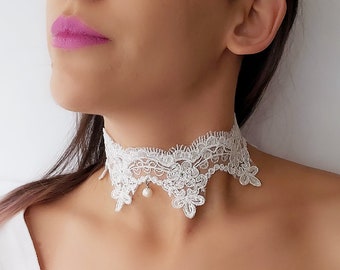 Victorian style bridal choker necklace, Natural pearl lace choker necklace,Gift for her, Lace choker, Dainty choker Bridesmaid gift bohomila