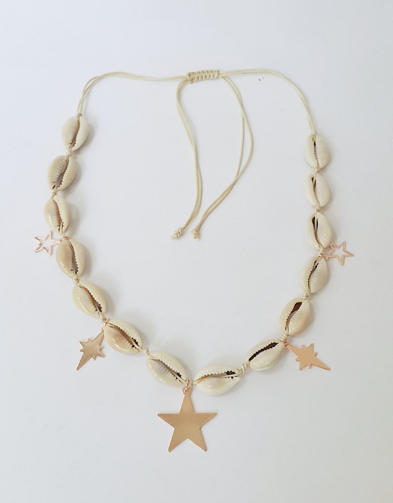 Everyday necklace Shell Beach necklace Macrame Necklace Summer necklace Gypsy Choker Shell jewelry Shell necklace Seashell necklace