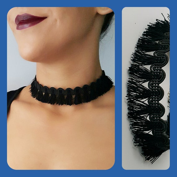 Black shop tassel choker