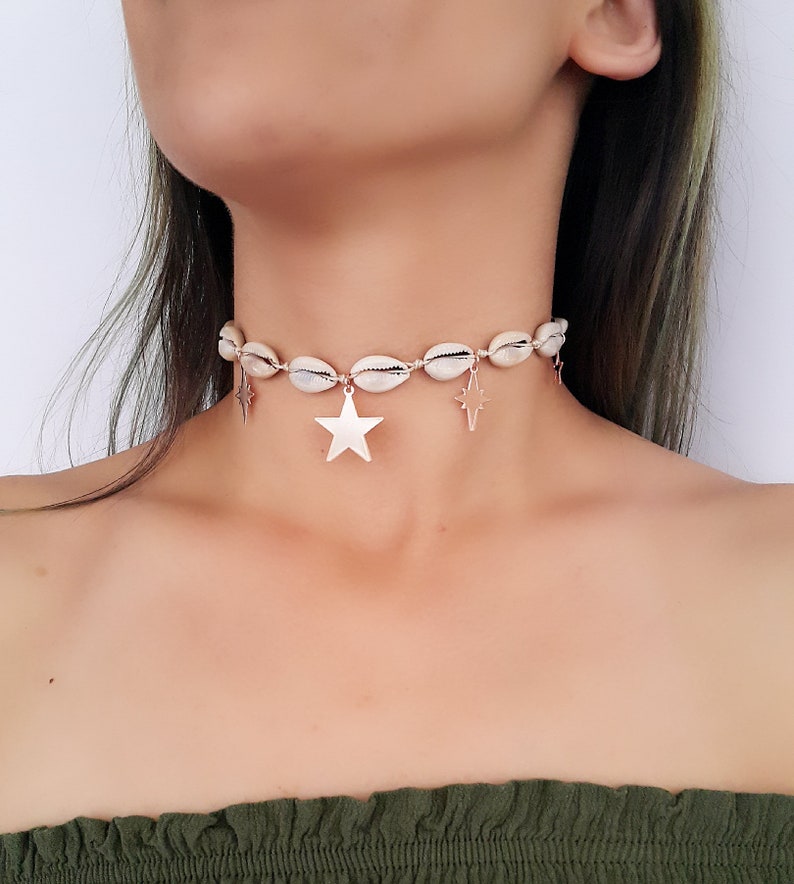 Everyday necklace Shell Beach necklace Macrame Necklace Summer necklace Gypsy Choker Shell jewelry Shell necklace Seashell necklace