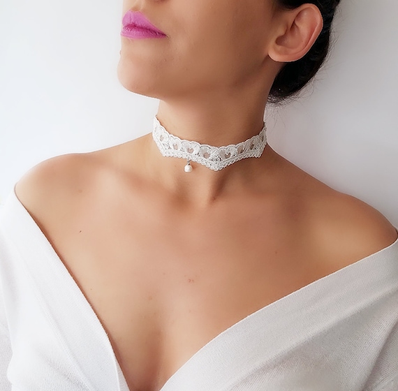 White Lace Pearl Choker: Handmade Bridal Wedding Necklace - Etsy