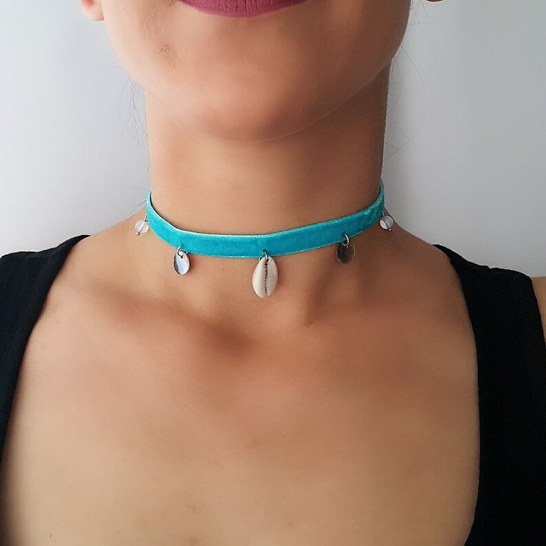 Cowrie Shell Choker Cowrie Choke Gypsy Turquoise choker Cowrie Shell Black Choker Cowrie Necklace Shell Necklace with Cowrie Shells