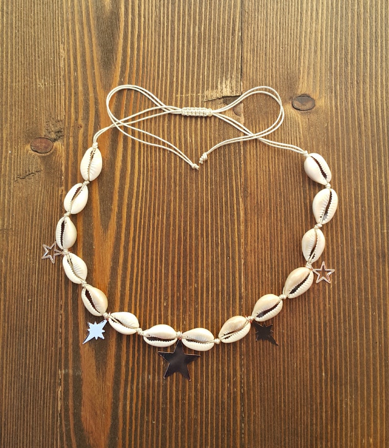 Everyday necklace Shell Beach necklace Macrame Necklace Summer necklace Gypsy Choker Shell jewelry Shell necklace Seashell necklace