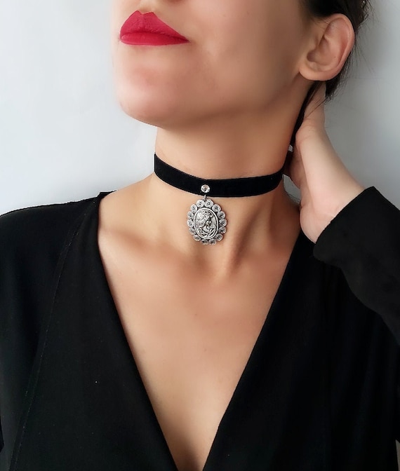 Black Velvet Ribbon Choker Crystal Choker Necklace Gifts for -  Finland