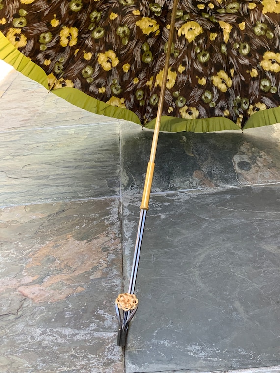Mid century 2 layer Umbrella *Rare Find*  with Van