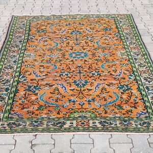 Vintage Turkish Oushak Rug: Hand-Knotted Wool Anatolian Kilim (5.4x8 ft)