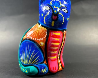 Vintage Mexican Talavera Folk Art Pottery Colorful Painted
