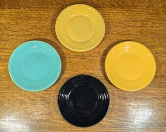 Platos para pan y mantequilla de 5" de Bauer Pottery, difíciles de encontrar