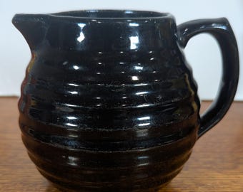 Deseable jarra Bauer Ring Ware negra