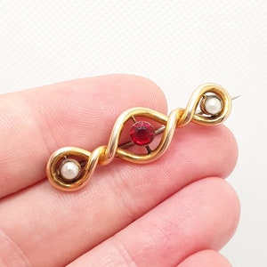 Antique Rolled Gold Garnet Paste Brooch Victorian Knot Simulated Pearl Art Nouveau Gold Filled 1800s Old Vintage Womens Jewellery Jewelry