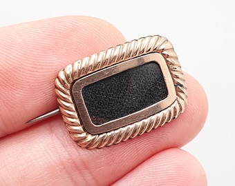 Antique Victorian 9ct Gold Mourning Brooch Locket Chased Border Solid 9k 375 Back Early Vintage 1800s Engraved Womens Jewellery Jewelry