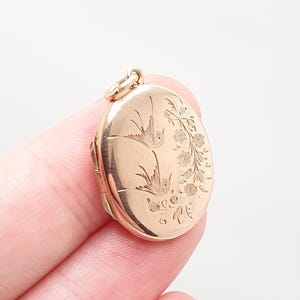 Antique 9ct Gold Bird Locket Solid 9k 375 Rose Oval Pendant Fine Estate Birds Love Gift Solid Gold Necklace Jewelry Womens Jewellery