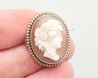 Antique Solid Silver Victorian Cameo Brooch Gold Vermeil Rope Border Oval Hand Carved Shell Italian European Vintage Jewelry Jewellery