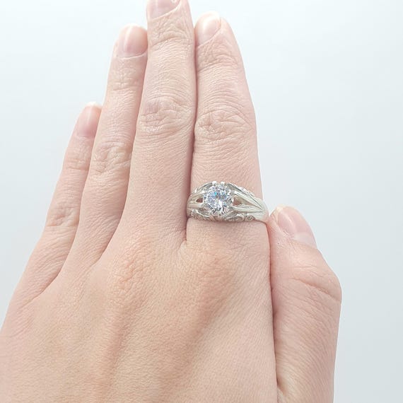 Vintage Solid Silver CZ Gypsy Ring Solitaire Roun… - image 3