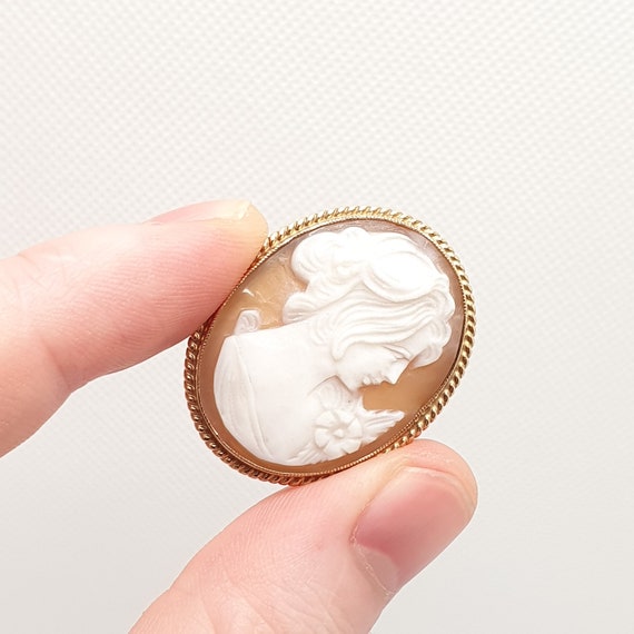 Vintage 9k 9ct Gold Cameo Necklace Pendant Solid … - image 5