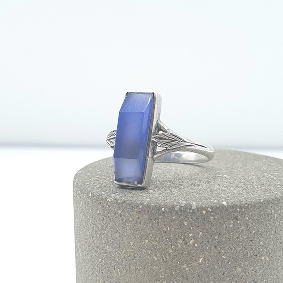 Antique Solid Silver Blue Chalcedony Ring Leaf Sh… - image 1
